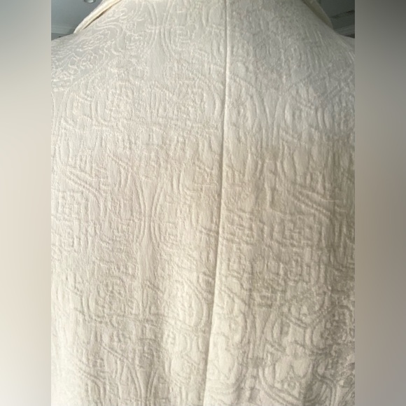 White House Black Market Cream Jacquard Pearl Button Jacket - Picture 8 of 12